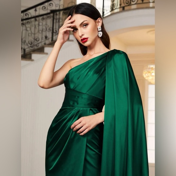 New Elegant Evening Party Formal Long Dress One Shoulder High Slit Emerald Green - Picture 4 of 7